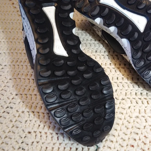 Madden Girl Black & Snake Skin Sneakers SZ 8.5 - Picture 7 of 7